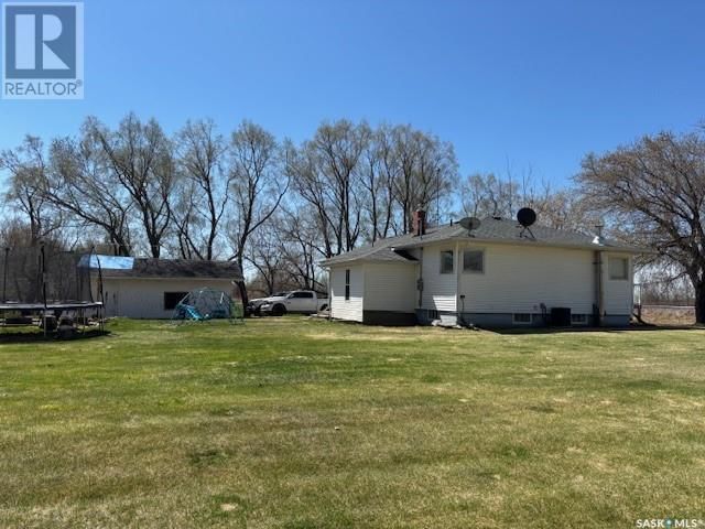 212 RAILWAY AVENUE Image 34