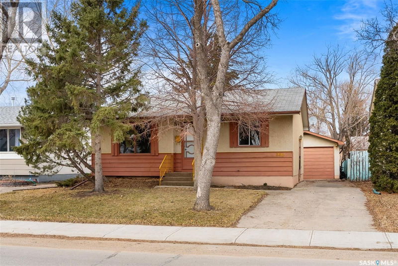 380 Cavendish Street Regina, Saskatchewan