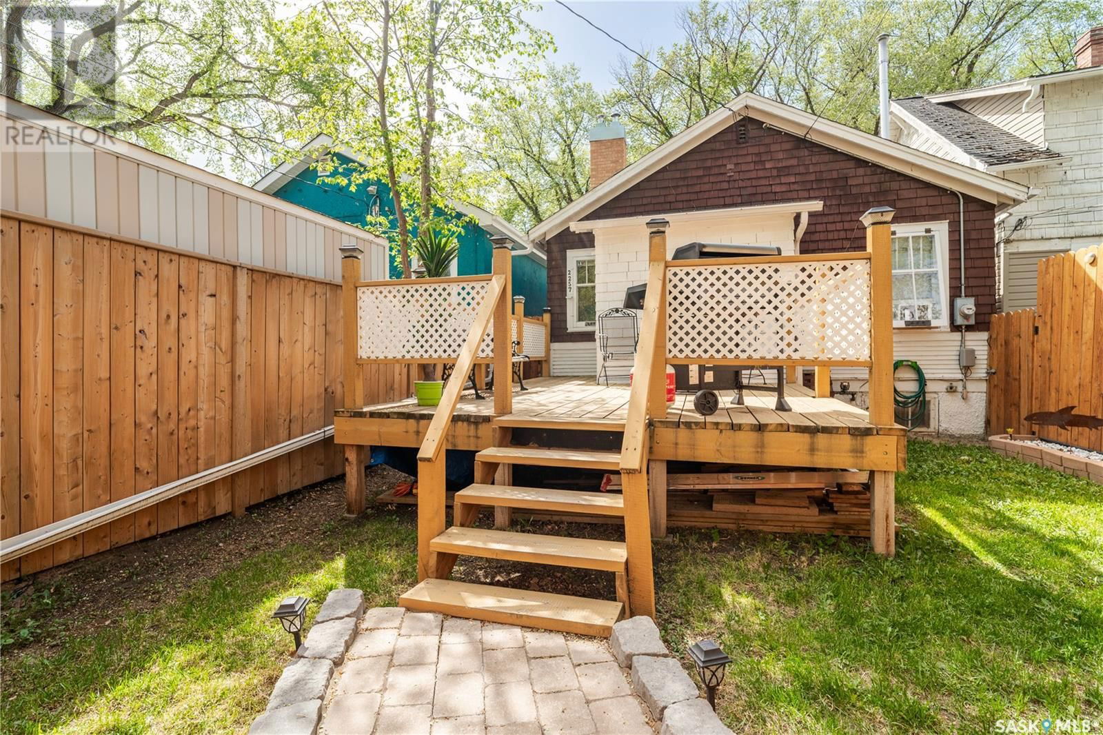 2257 Montreal Street Regina, Saskatchewan