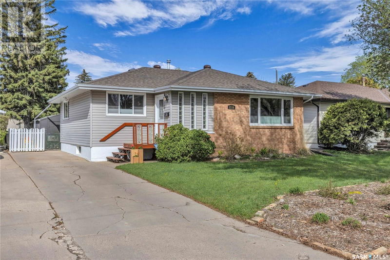 2110 Cairns Avenue Saskatoon, Saskatchewan