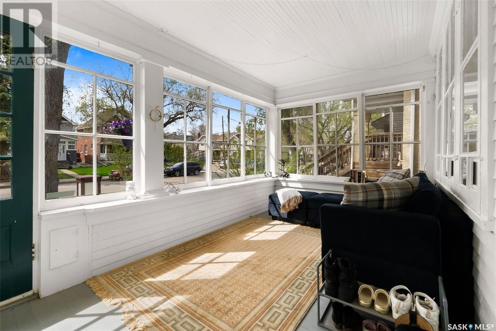 2033 RETALLACK STREET Image 3