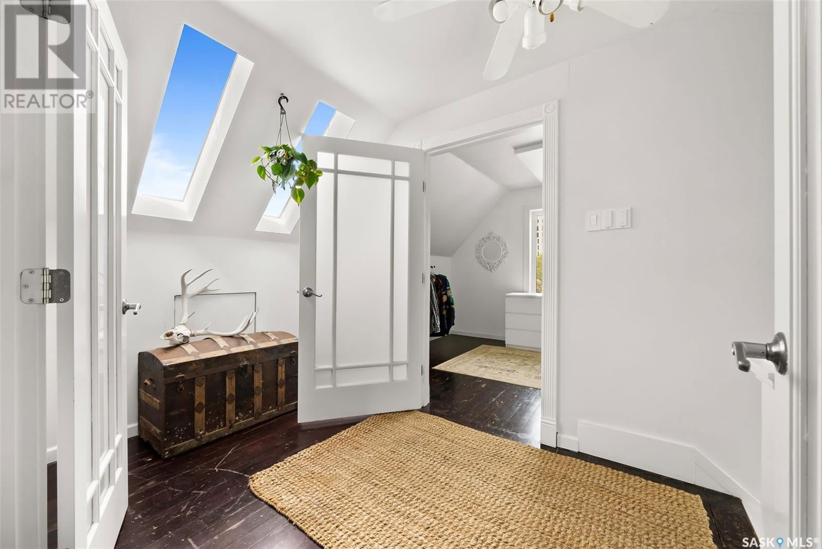 2033 RETALLACK STREET Image 35