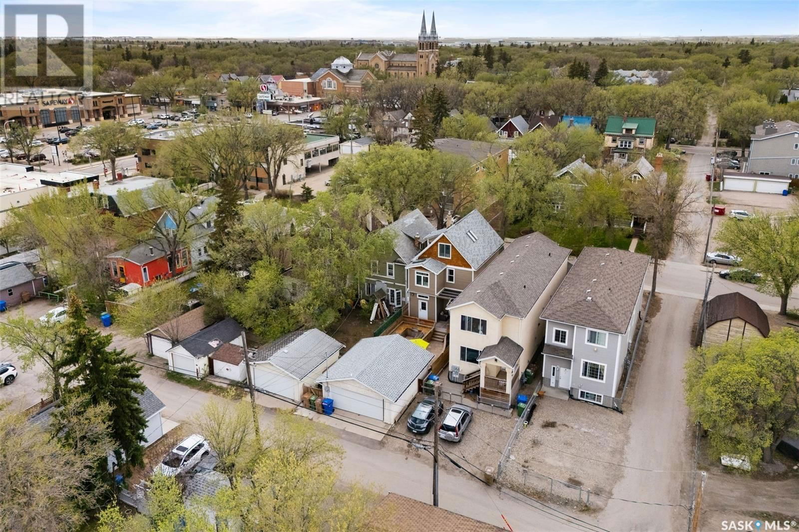 2033 RETALLACK STREET Image 47