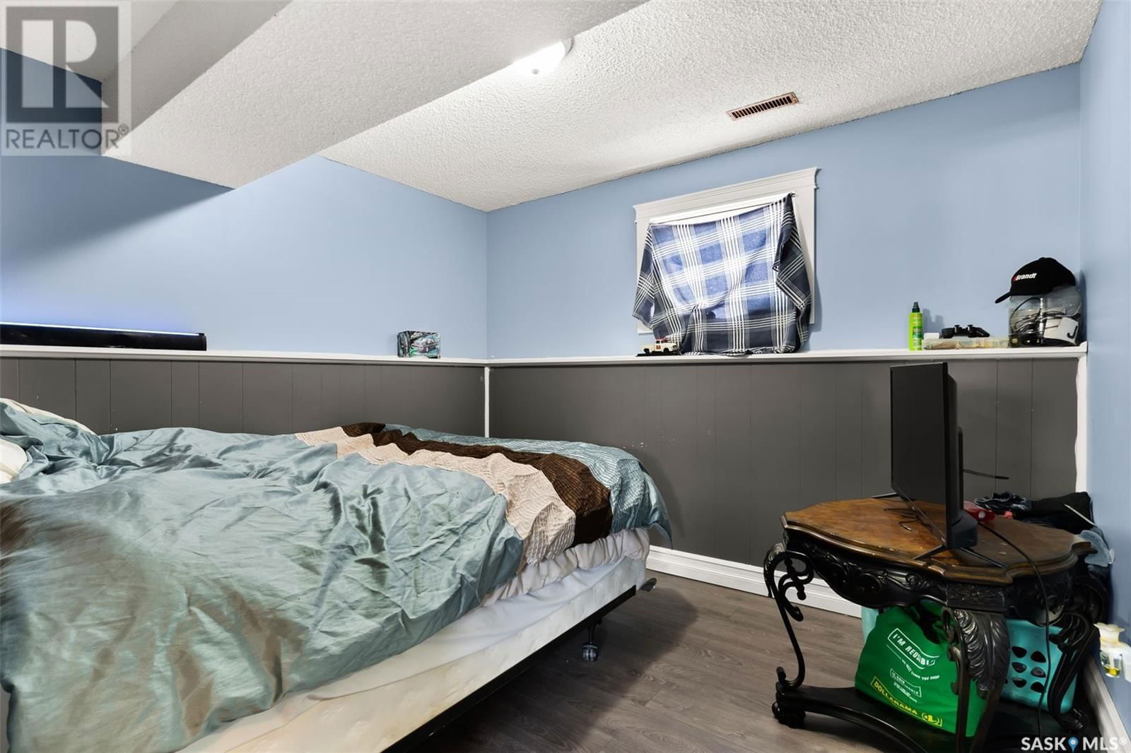 346 WELLINGTON DRIVE Image 25