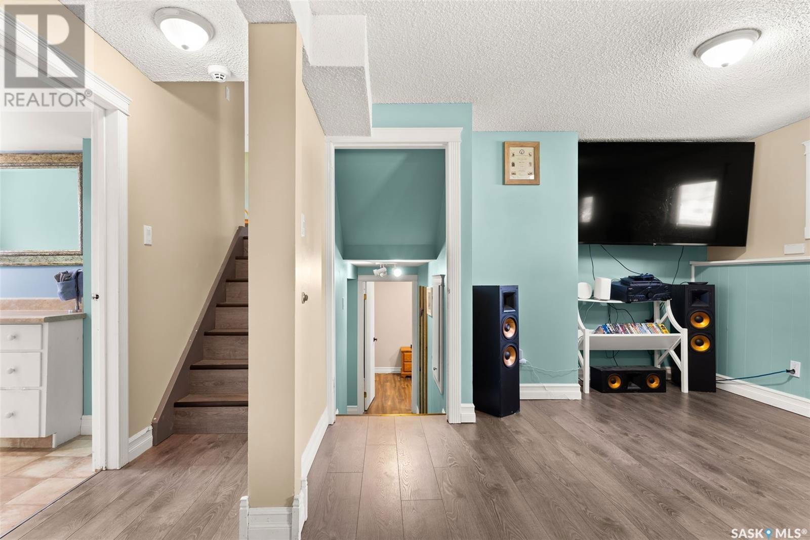 346 WELLINGTON DRIVE Image 27