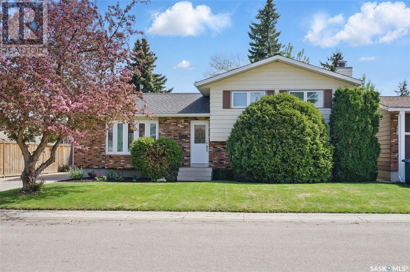 14 Schwager Crescent Saskatoon, Saskatchewan