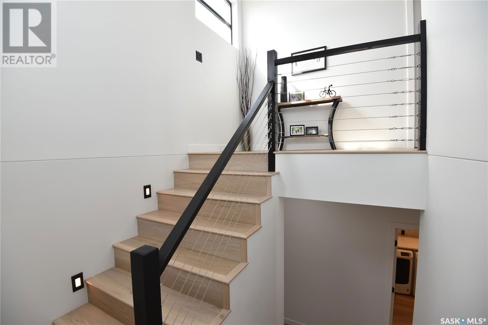 302 COVENTRY CRESCENT Image 26