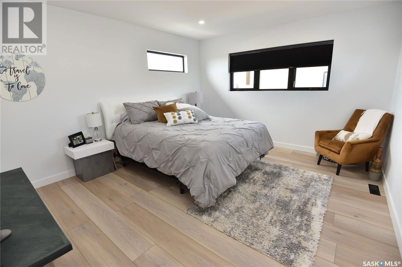 302 COVENTRY CRESCENT Image 37