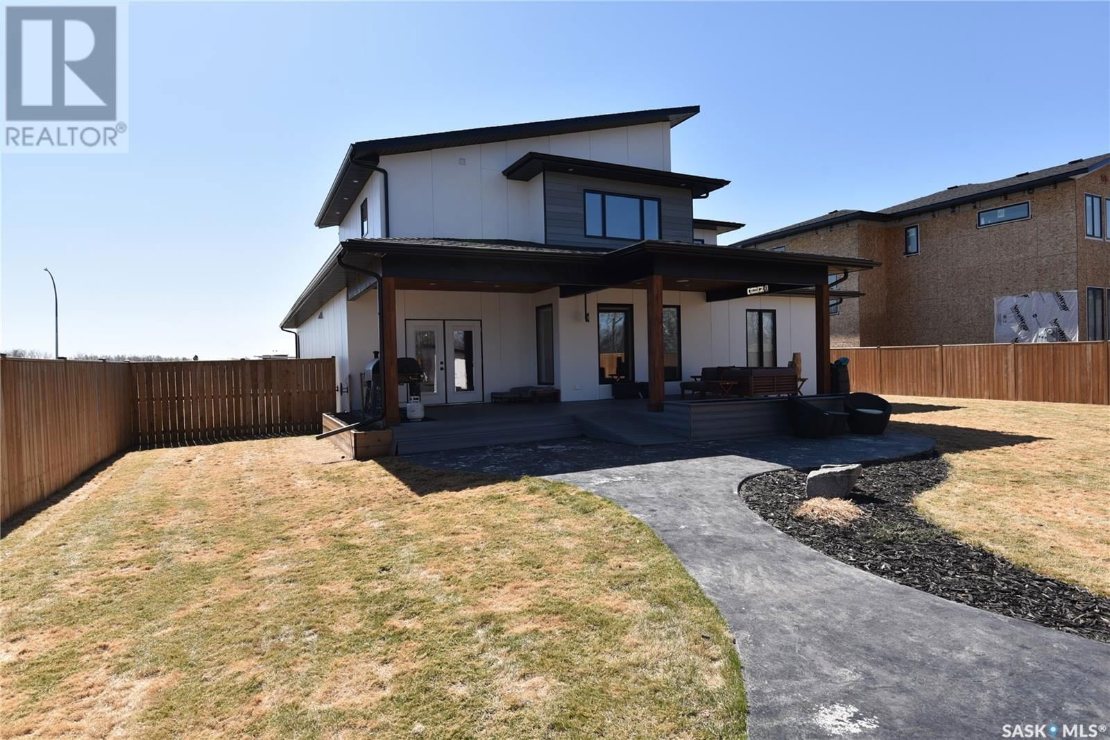 302 COVENTRY CRESCENT Image 43