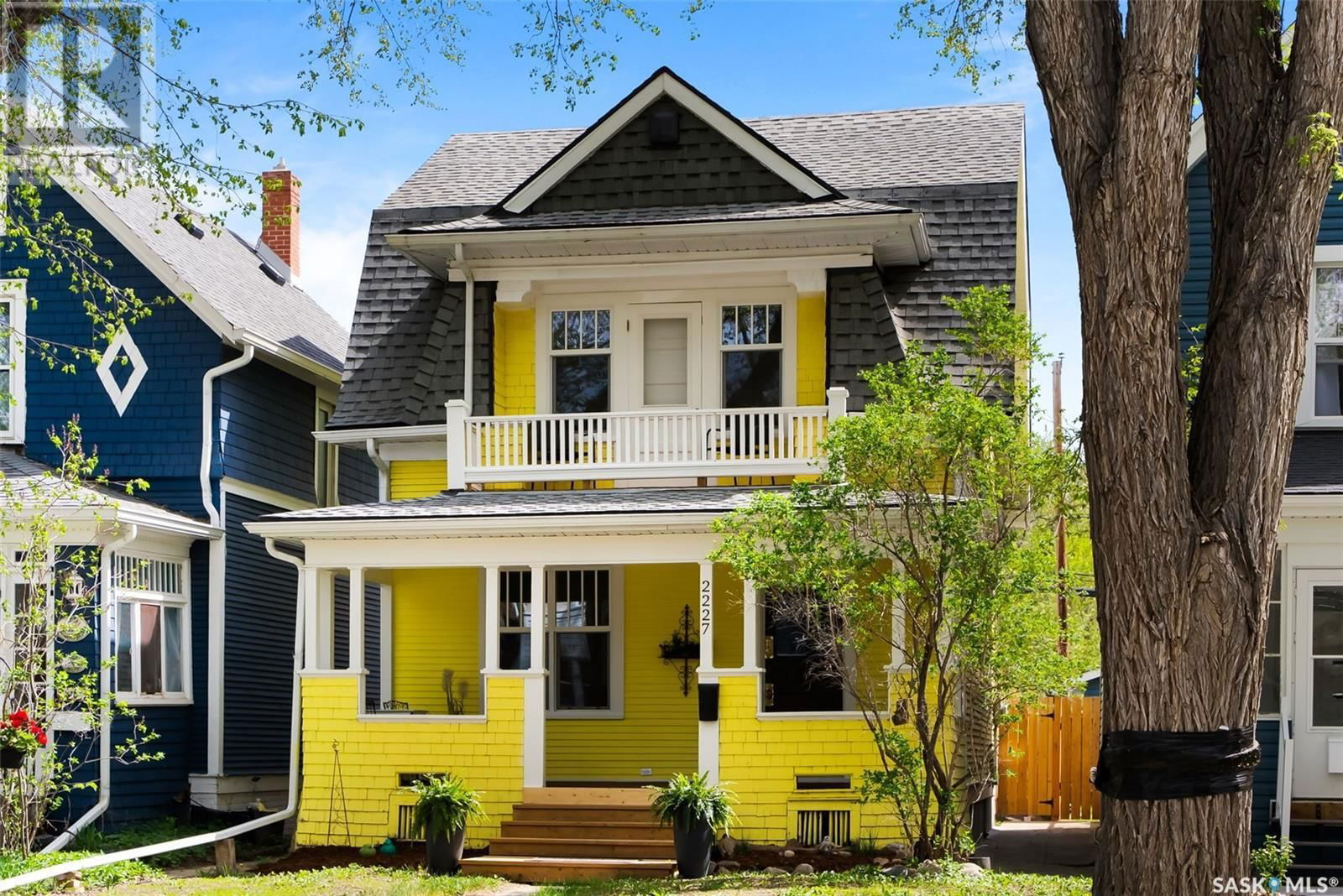 2227 Rae Street Regina, Saskatchewan