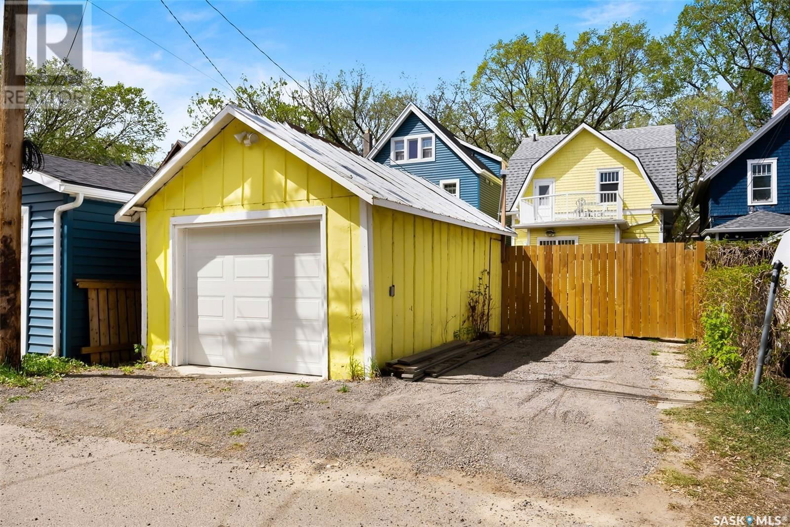 2227 Rae Street Regina, Saskatchewan