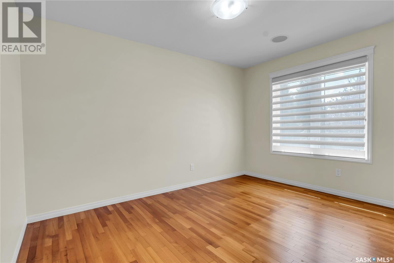327 Bolton Way Saskatoon, Saskatchewan