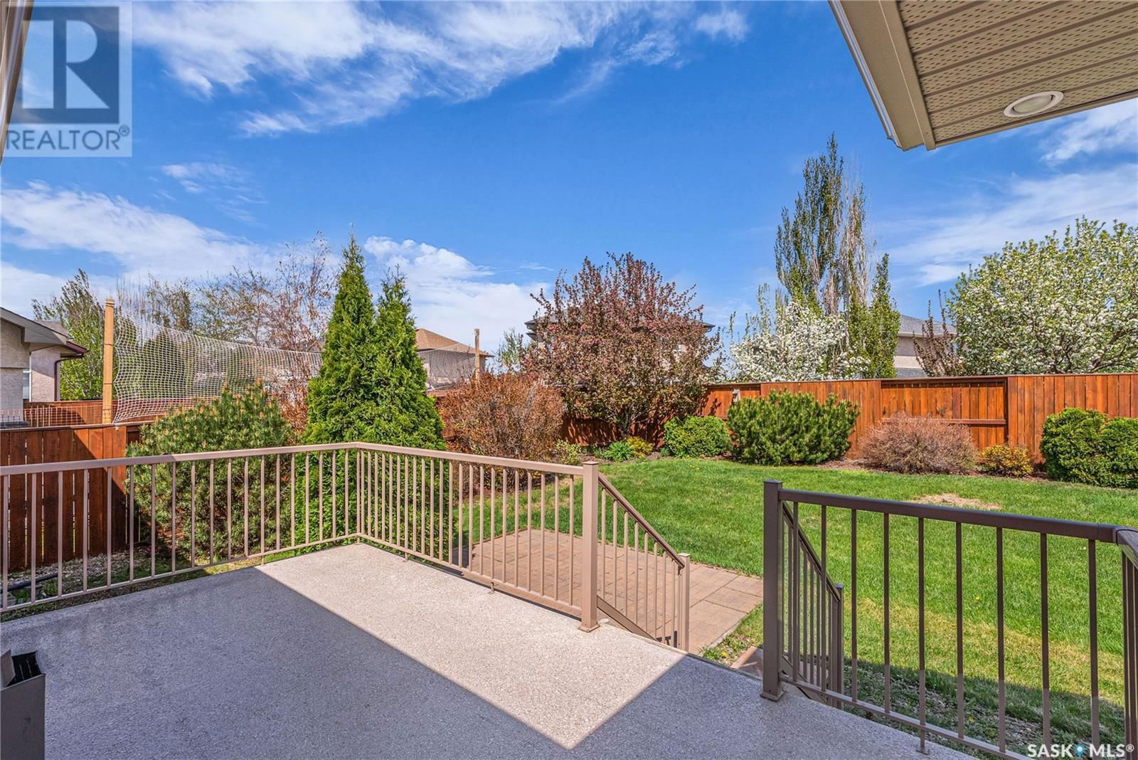 327 Bolton Way Saskatoon, Saskatchewan