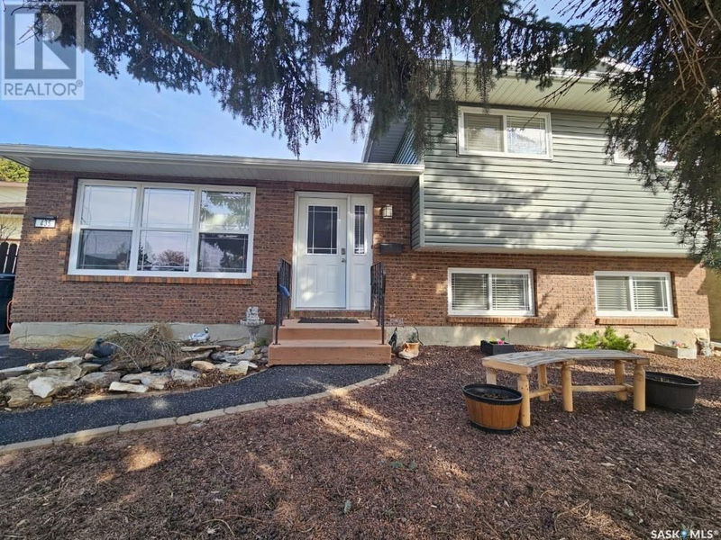 435 Charlebois Way Saskatoon, Saskatchewan