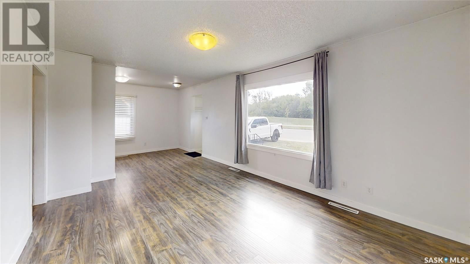 1112 33rd Street Saskatoon, Saskatchewan