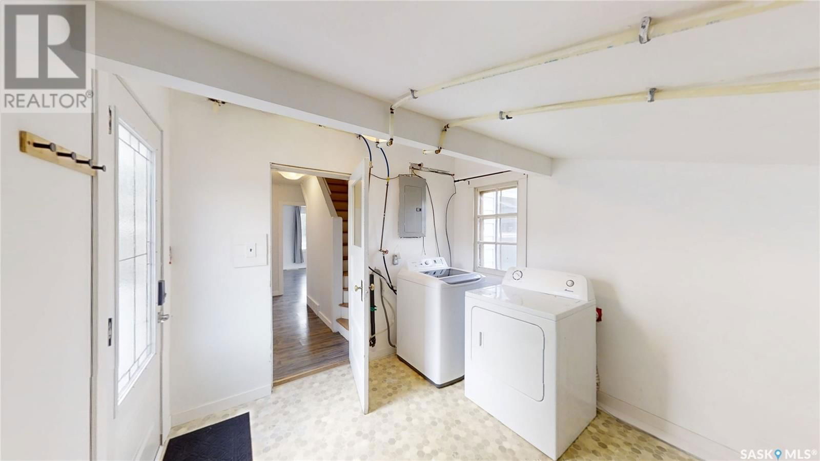 1112 33rd Street Saskatoon, Saskatchewan