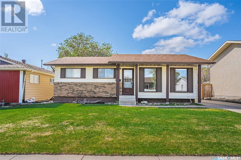151 Nesbitt Crescent Saskatoon, Saskatchewan