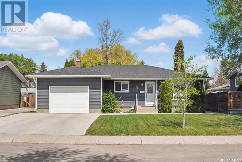 337 Laval Crescent Saskatoon, Saskatchewan