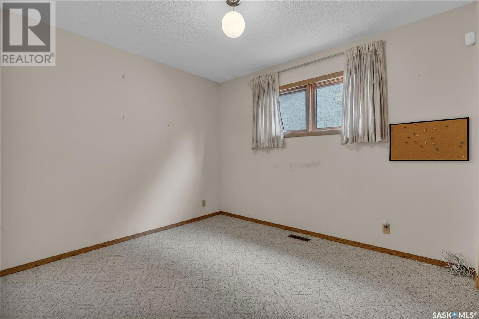 2822 Kutarna Crescent Regina, Saskatchewan