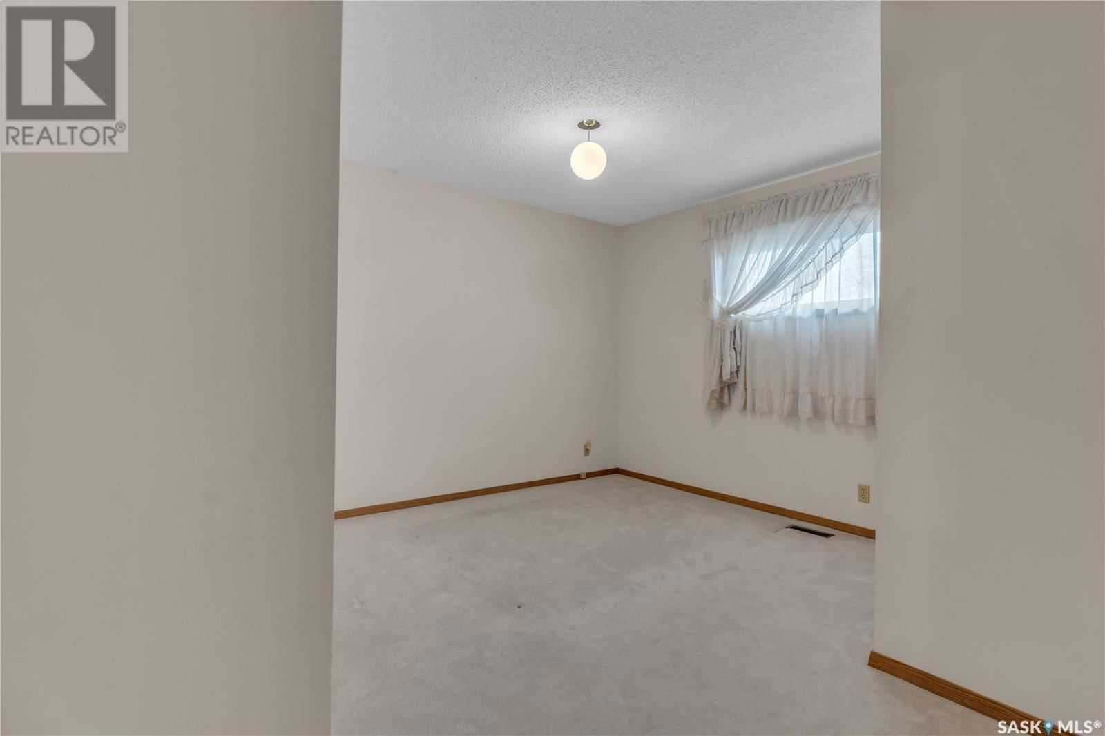 2822 Kutarna Crescent Regina, Saskatchewan