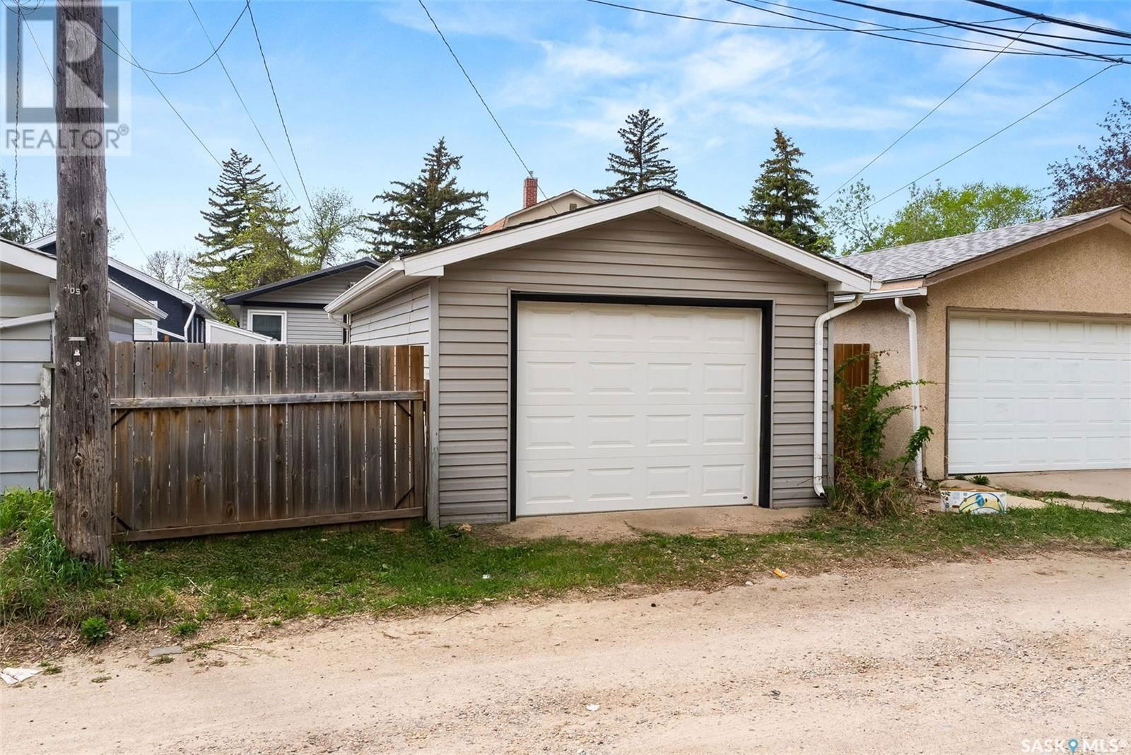 2075 Queen Street Regina, Saskatchewan