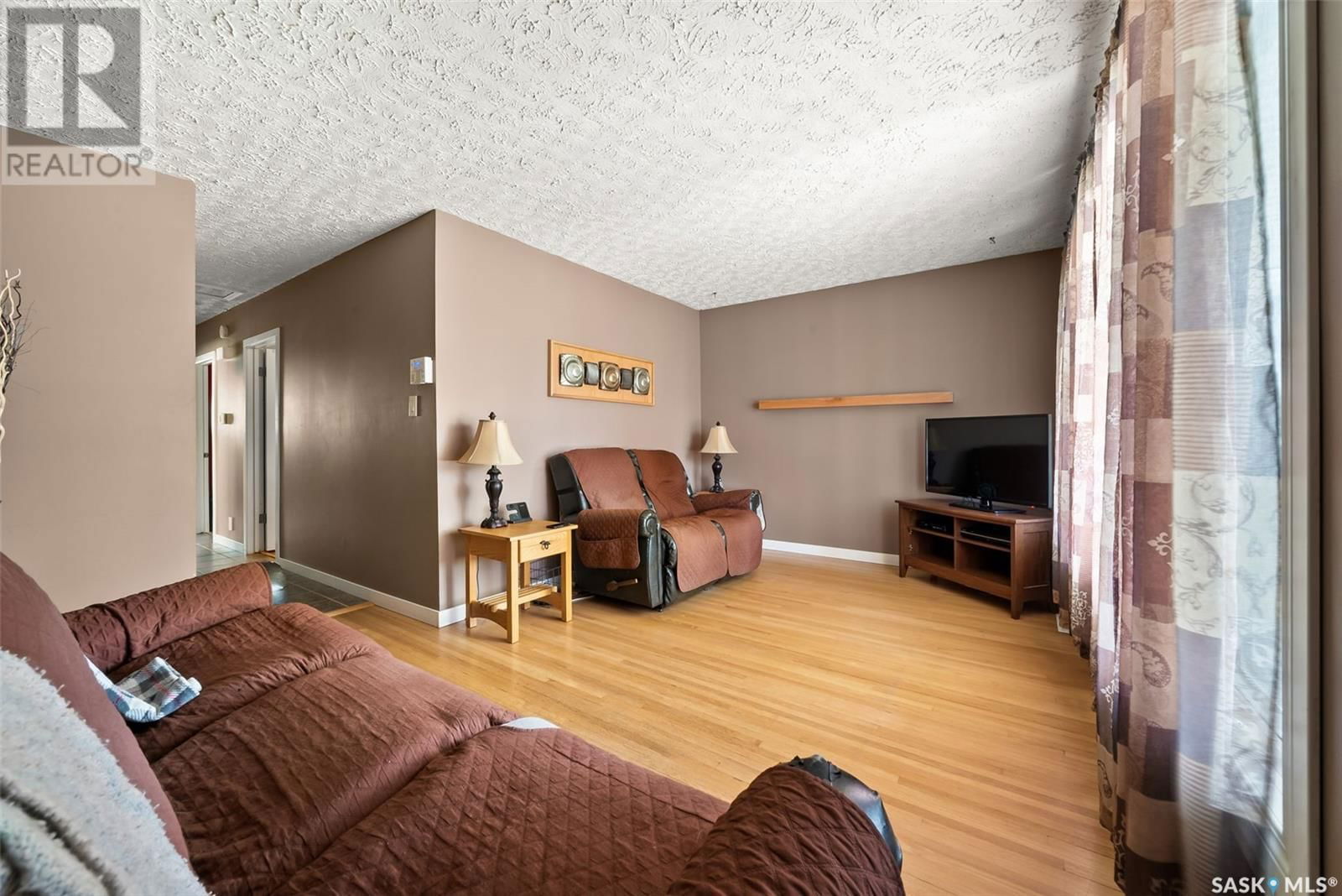 2075 Queen Street Regina, Saskatchewan