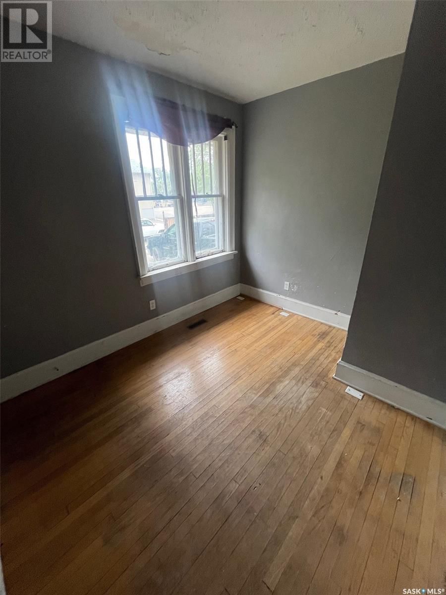 1234 Victoria Avenue Regina, Saskatchewan