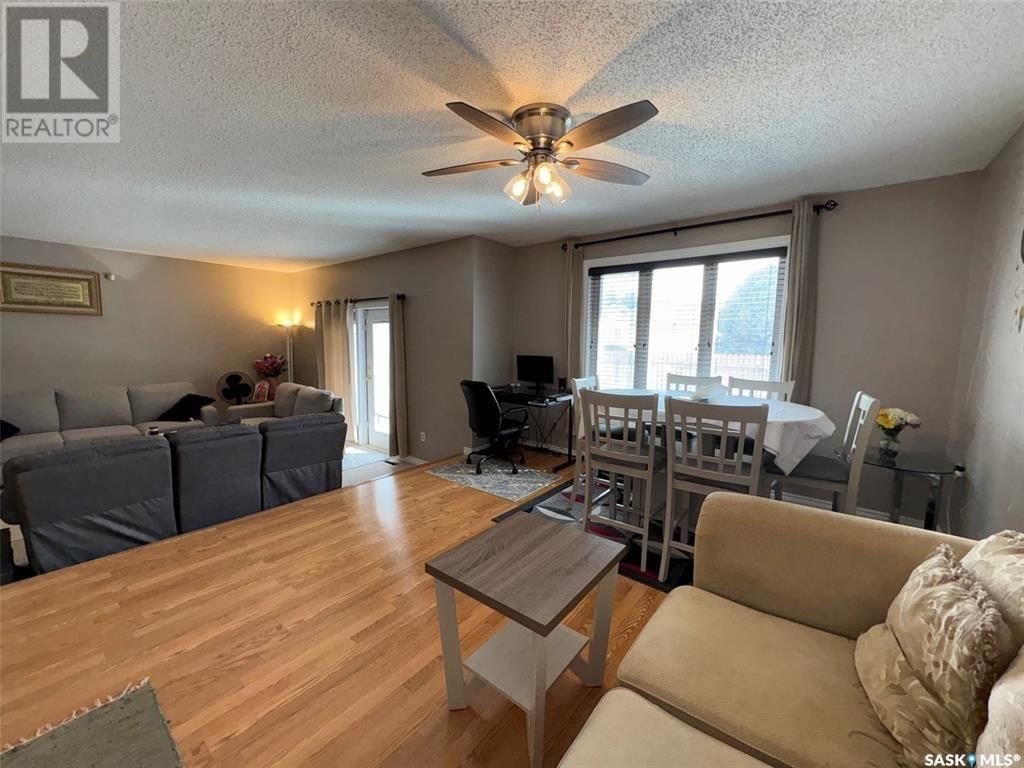 7211 Sherwood Drive Regina, Saskatchewan