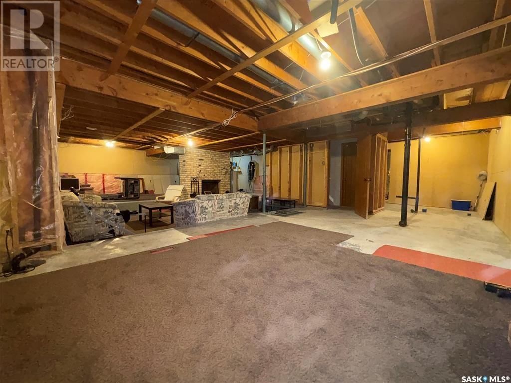 7211 Sherwood Drive Regina, Saskatchewan