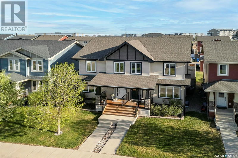 E - 4413 Green Poplar Lane Regina, Saskatchewan