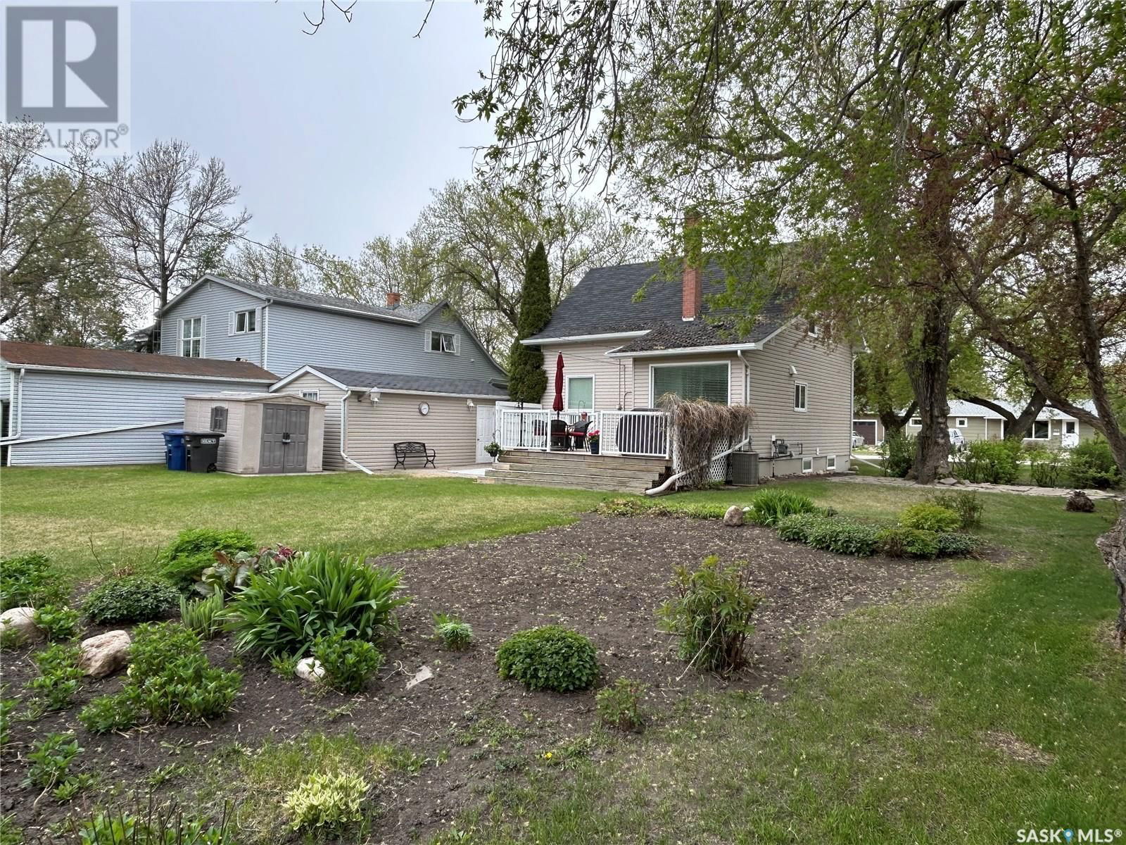 922 9TH STREET Image 2