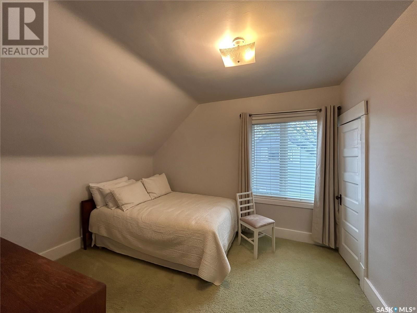 922 9TH STREET Image 29