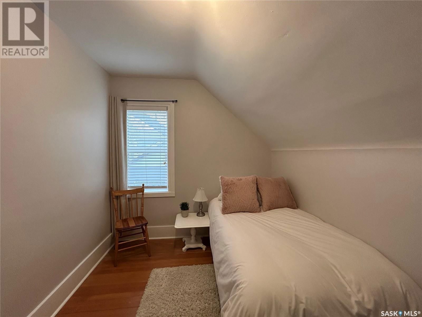 922 9TH STREET Image 34