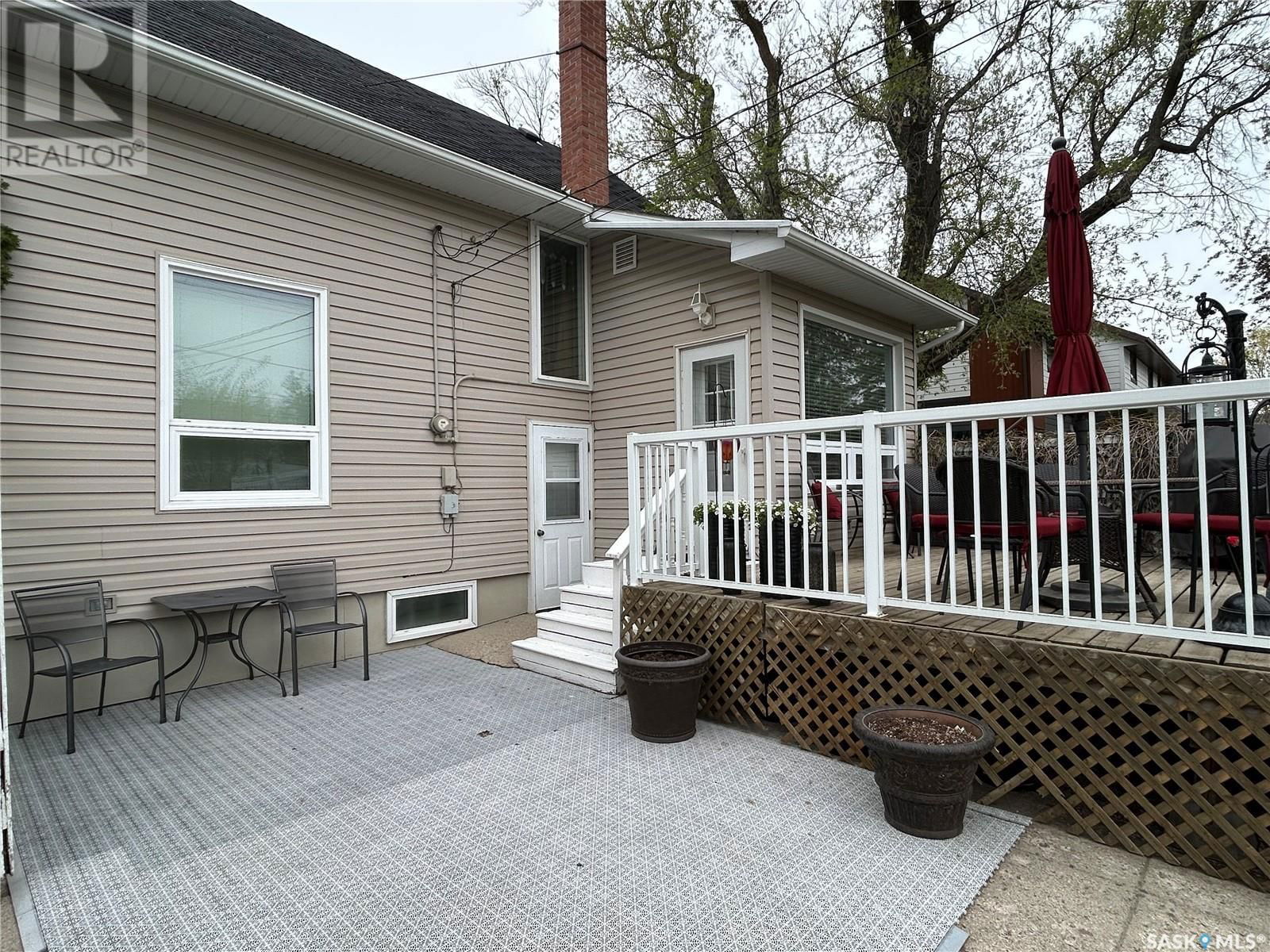 922 9TH STREET Image 46
