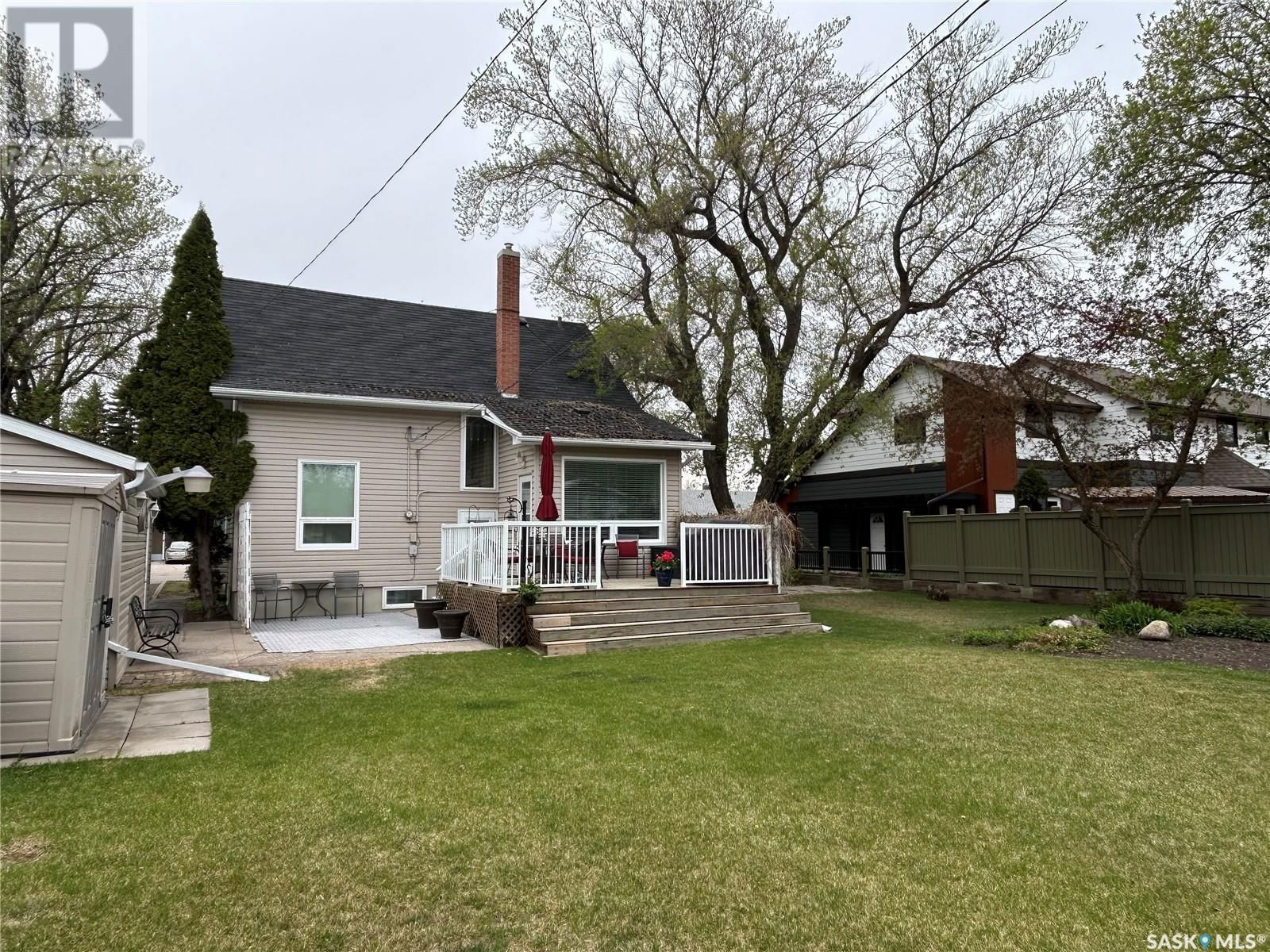 922 9TH STREET Image 48