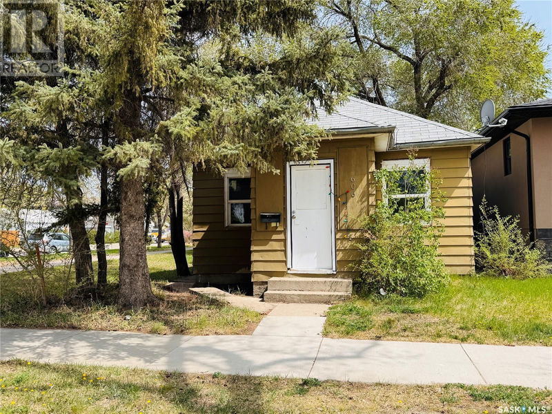 606 H Avenue Saskatoon, Saskatchewan