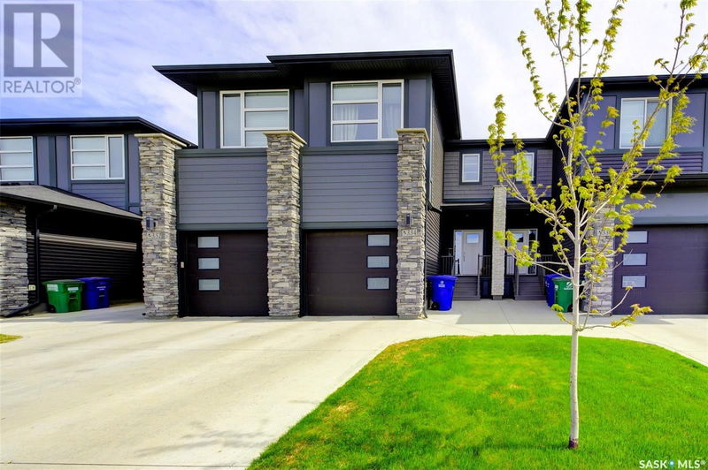 334 Brighton Gate Saskatoon, Saskatchewan