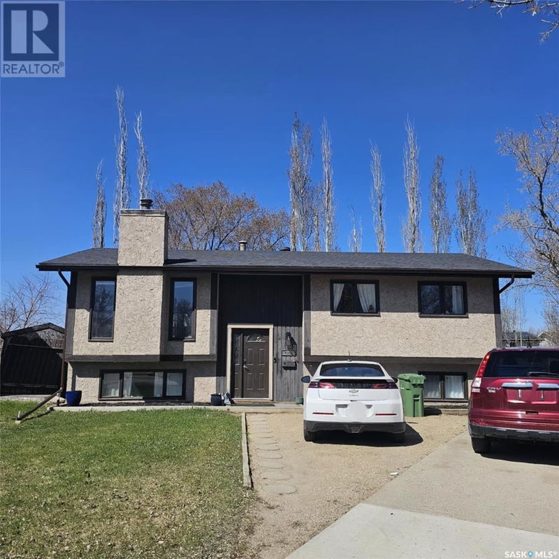 7058 Blakeney Drive Regina, Saskatchewan