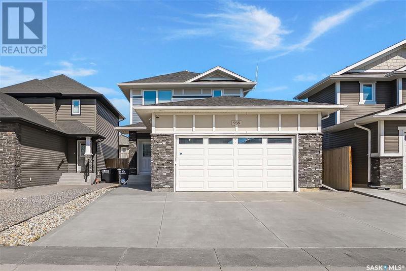 938 Kolynchuk Bend Saskatoon, Saskatchewan