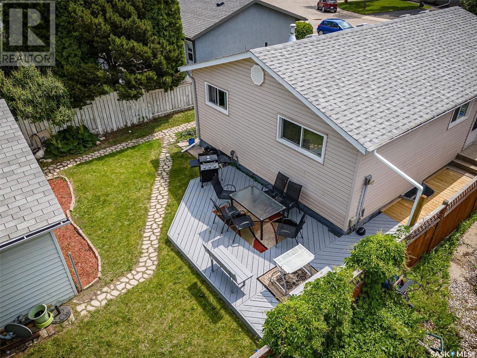 229 Western Crescent Saskatoon, Saskatchewan