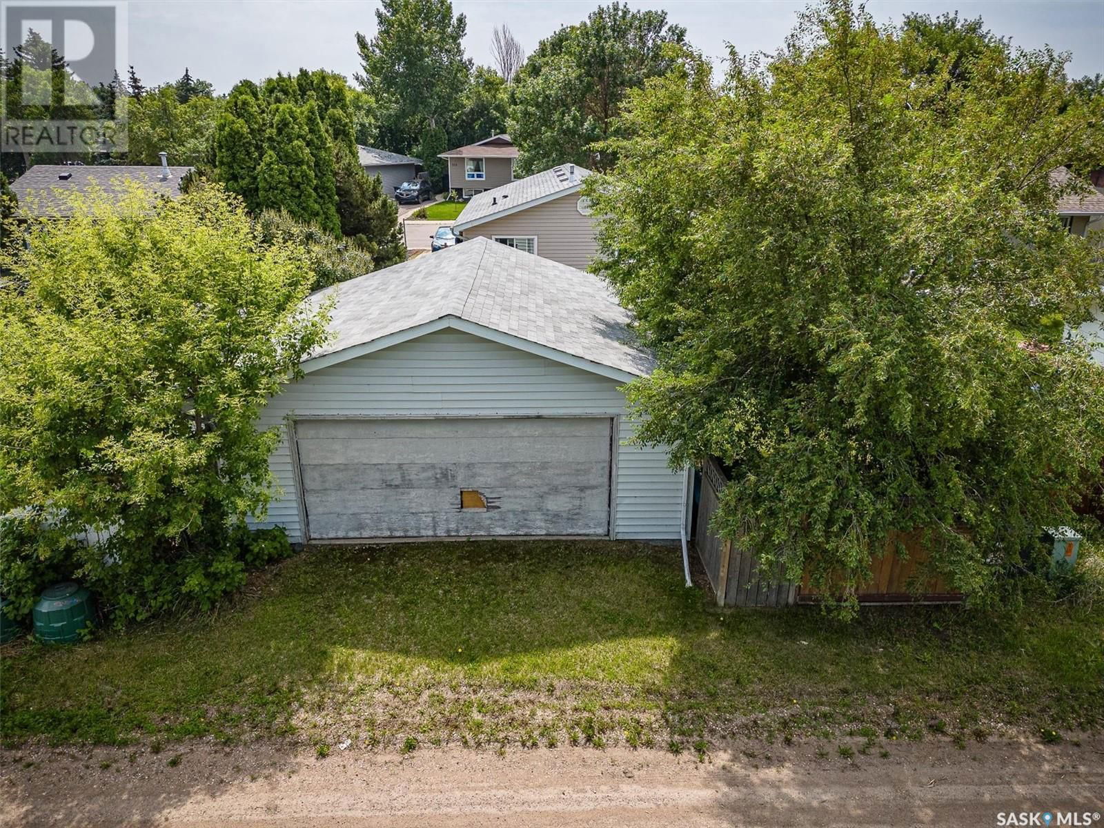 229 Western Crescent Saskatoon, Saskatchewan