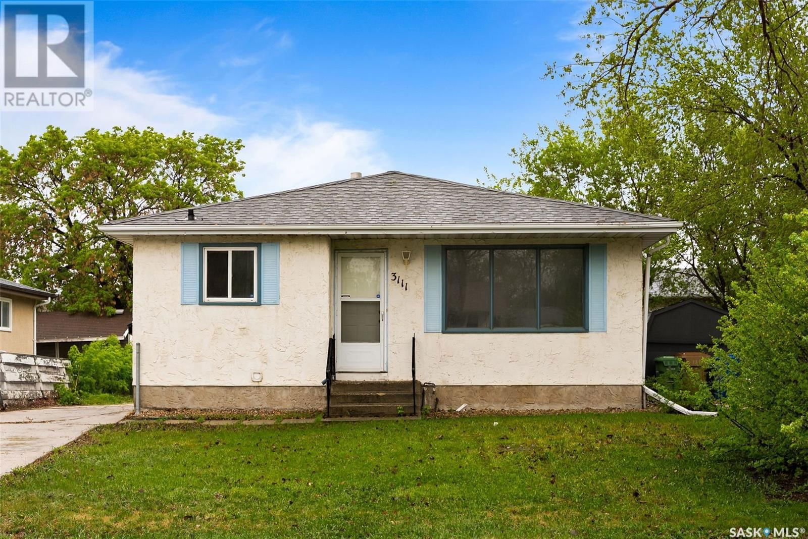 E - 3111 Dewdney Avenue Regina, Saskatchewan