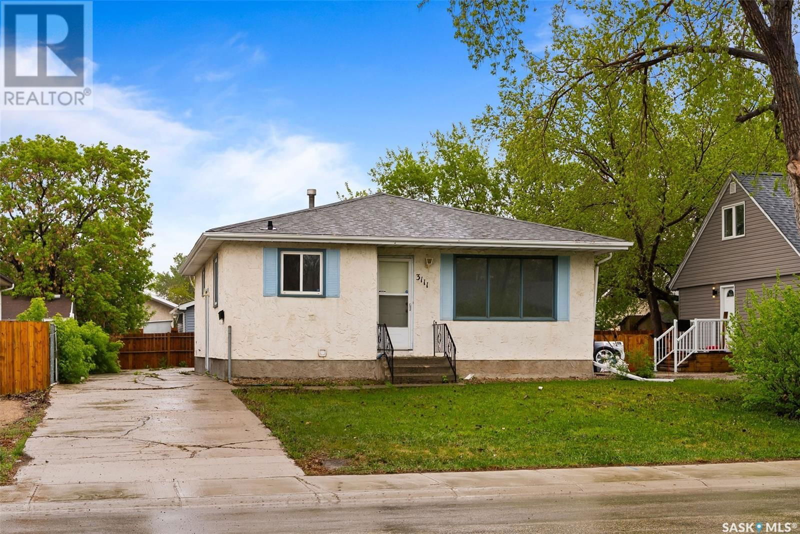 E - 3111 Dewdney Avenue Regina, Saskatchewan