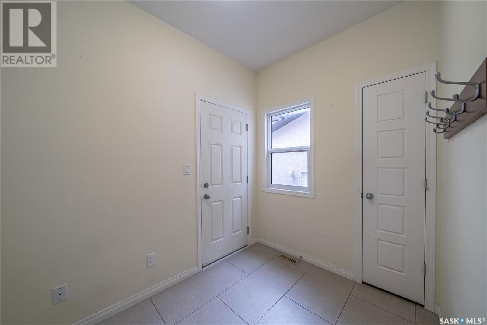 5341 Mckenna Crescent Regina, Saskatchewan