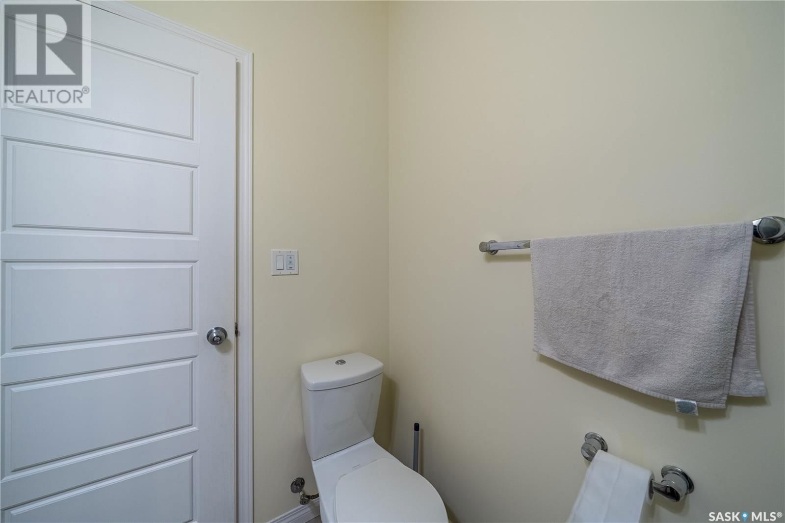 5341 Mckenna Crescent Regina, Saskatchewan