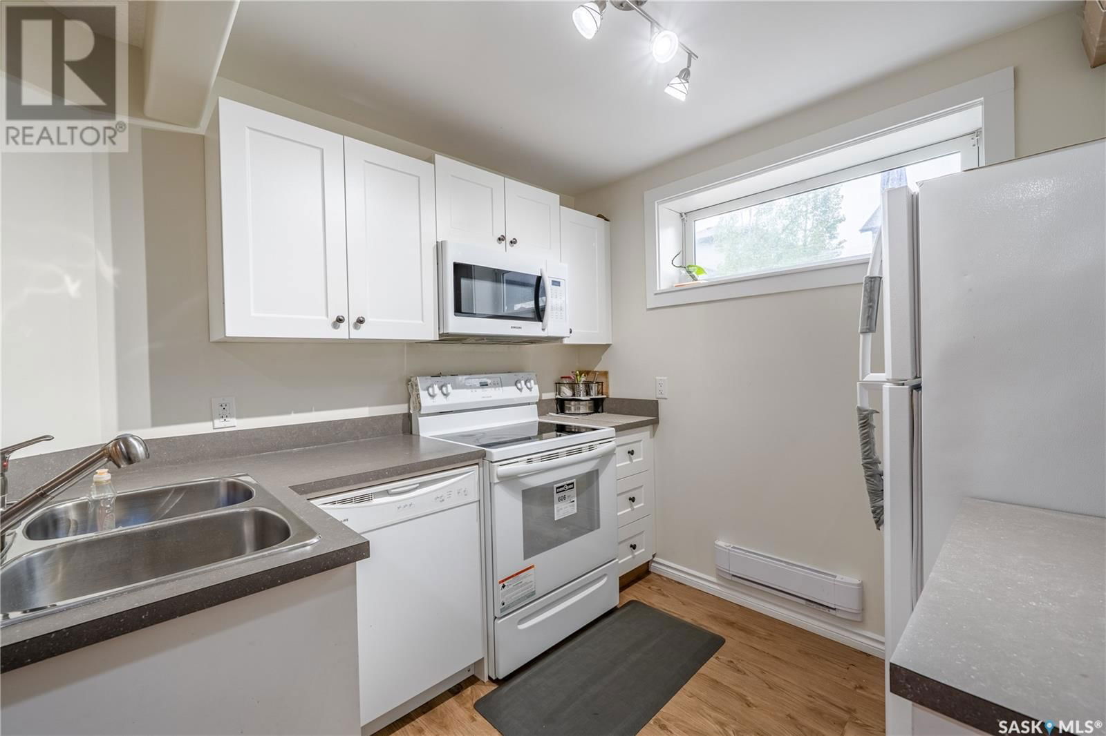 5341 Mckenna Crescent Regina, Saskatchewan