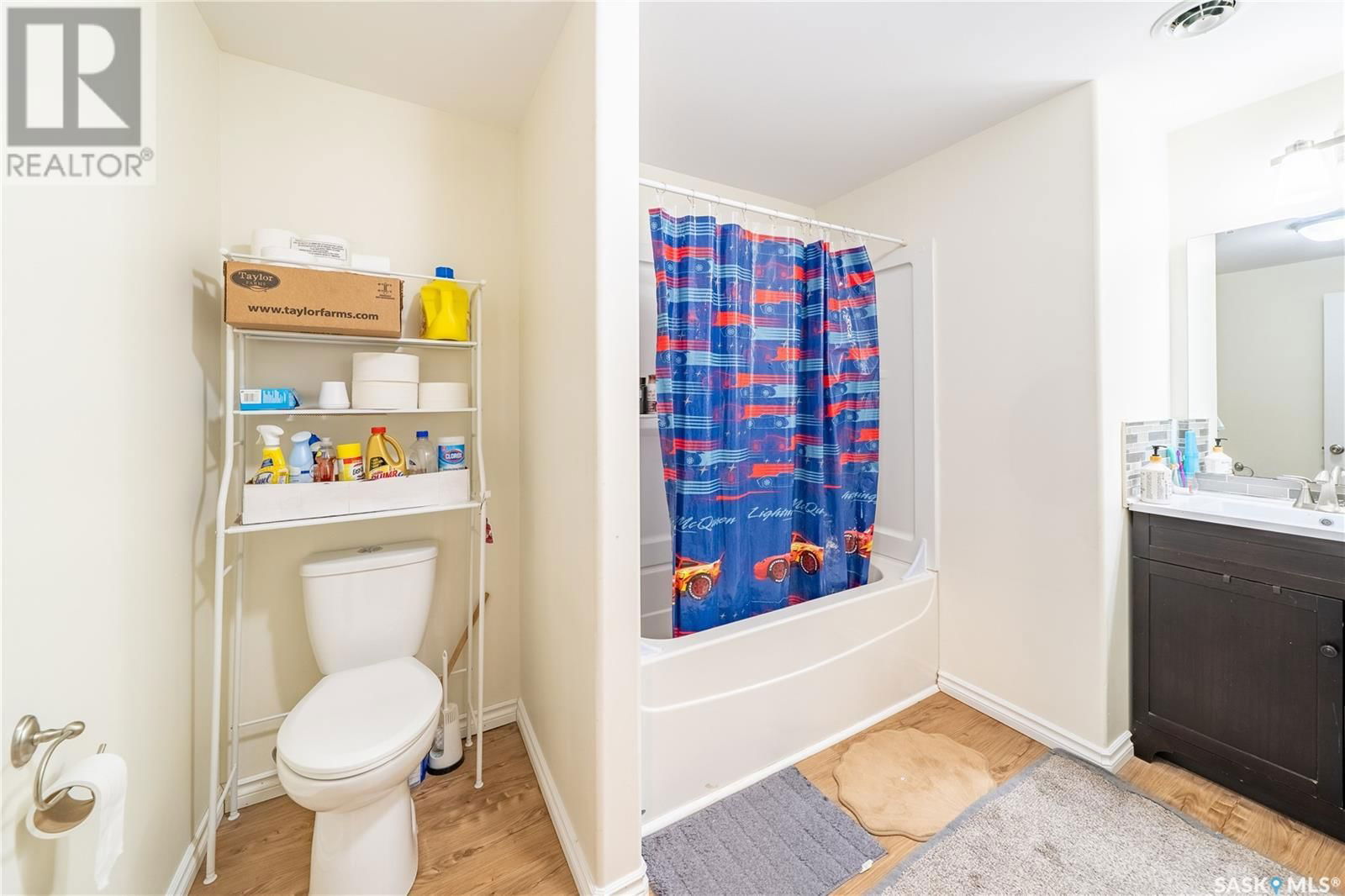 5341 Mckenna Crescent Regina, Saskatchewan