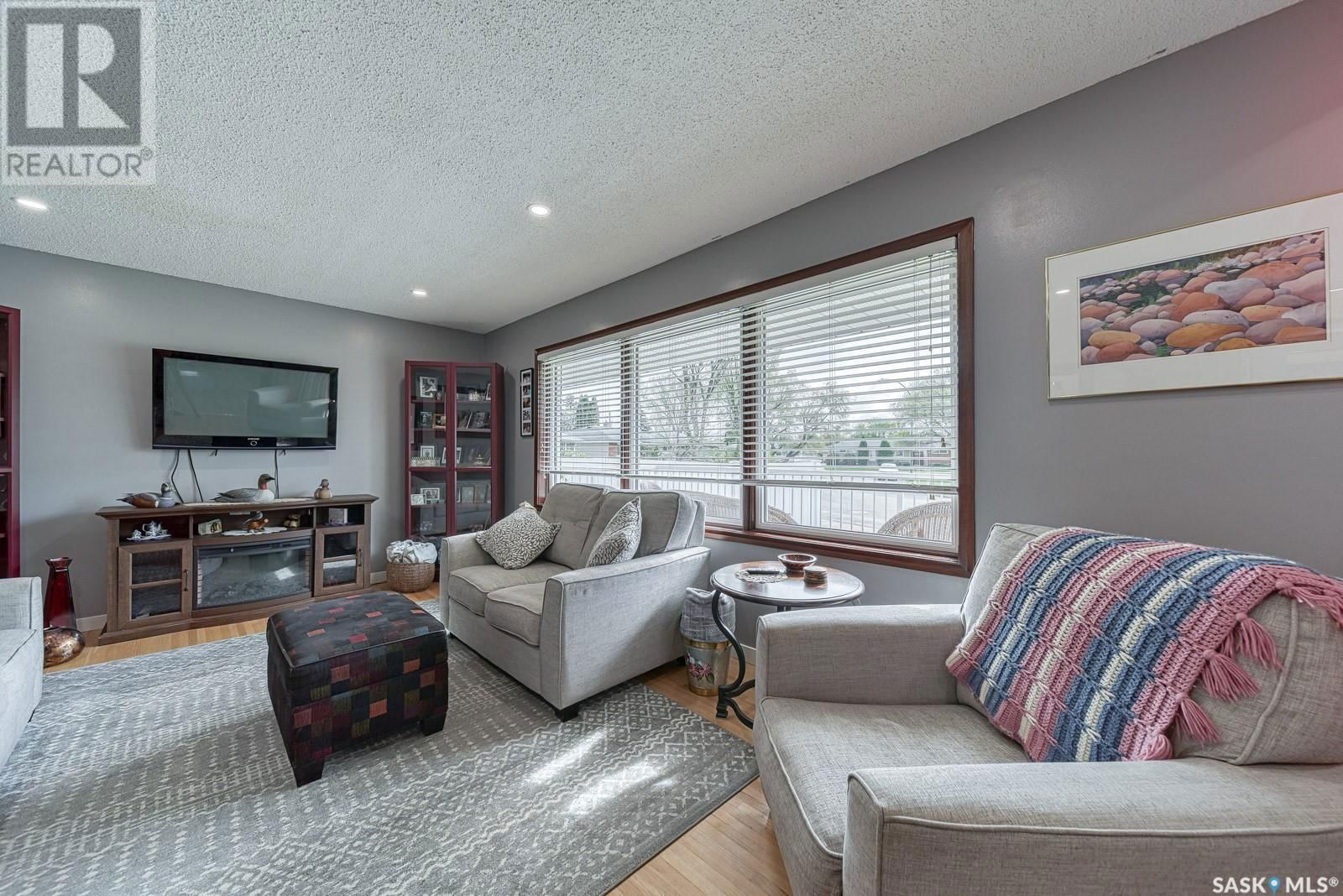 10 Beckett Place Regina, Saskatchewan