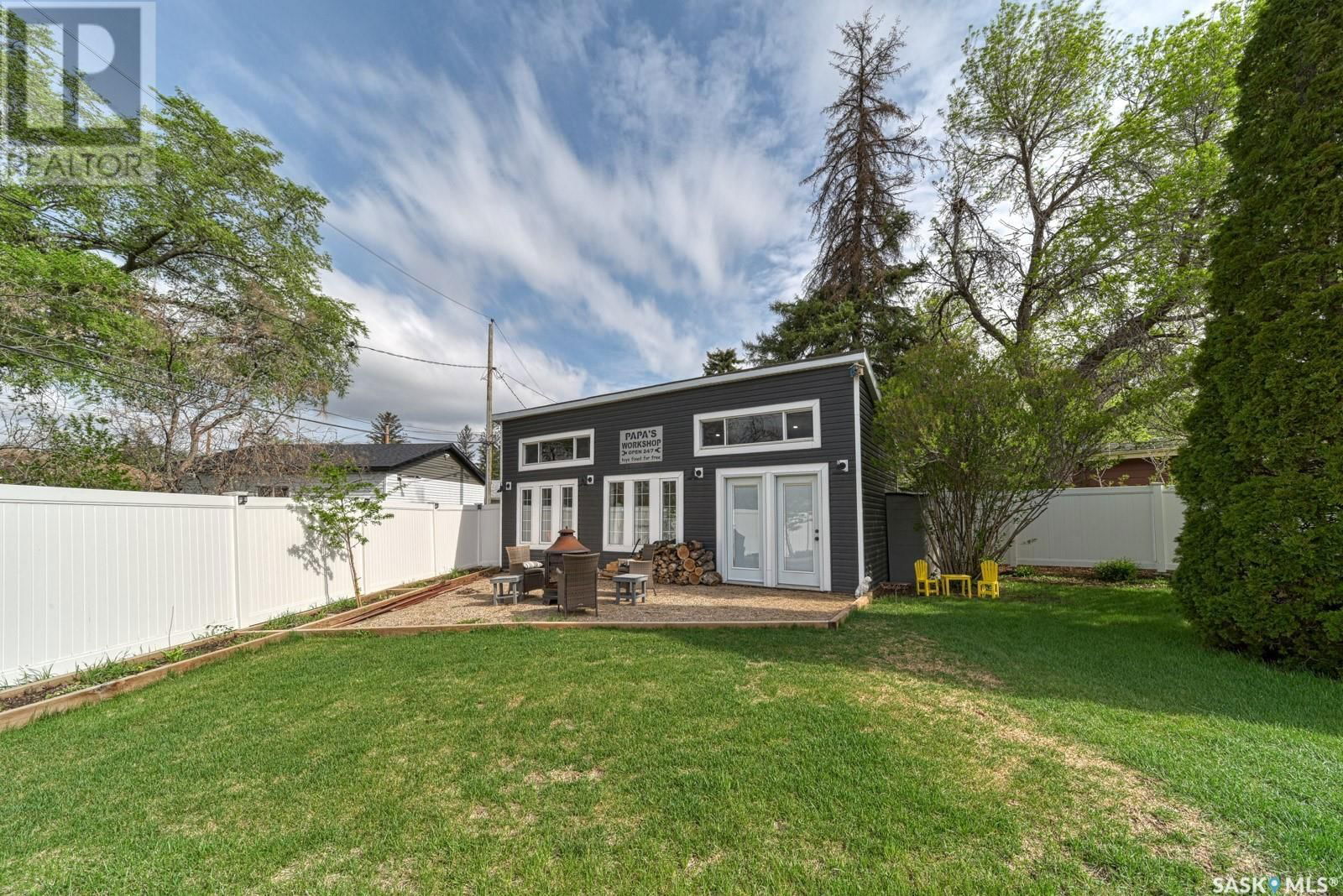 10 Beckett Place Regina, Saskatchewan