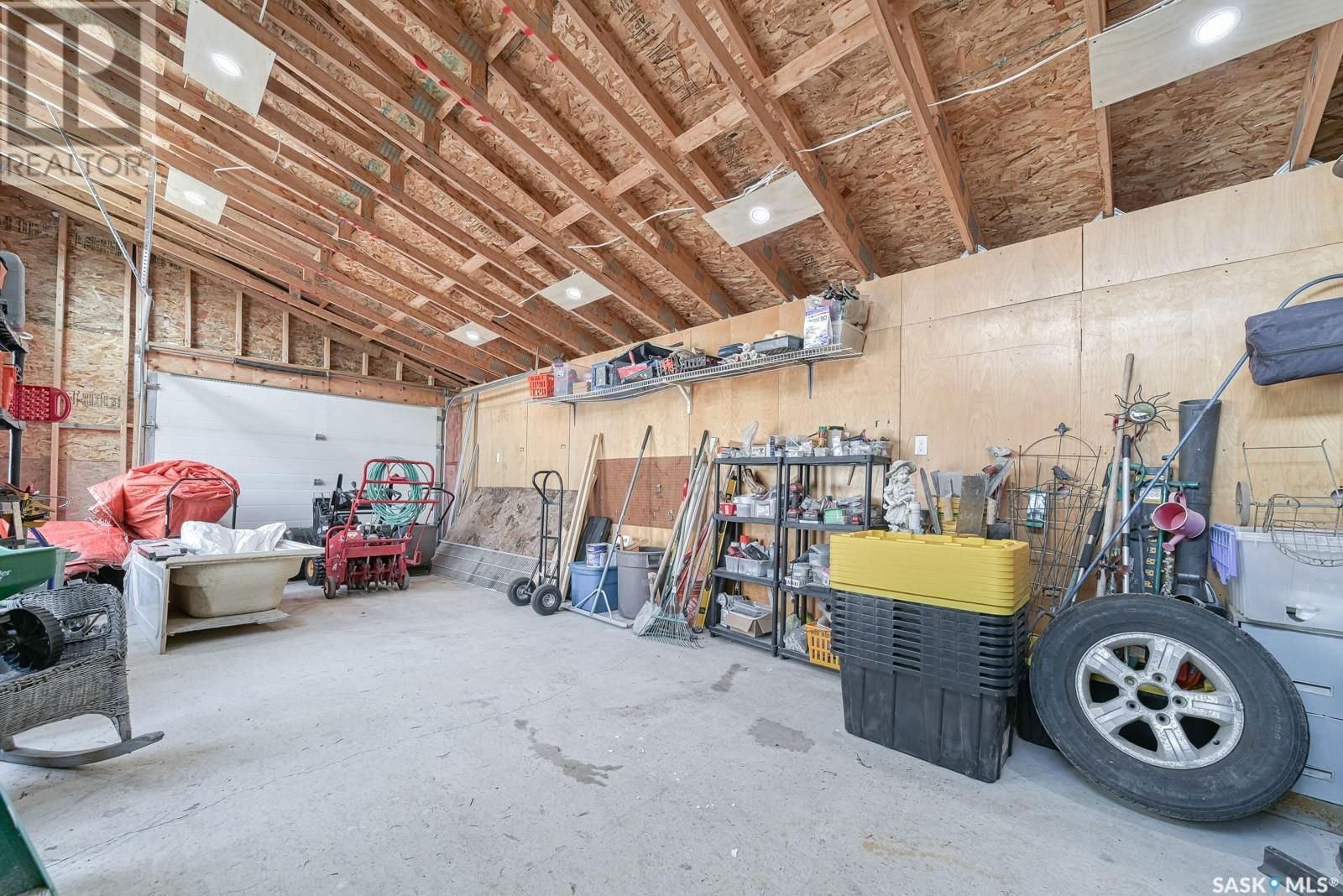 10 Beckett Place Regina, Saskatchewan